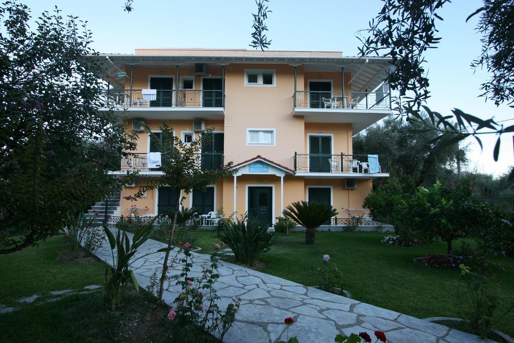 Niriton Pension Nydri  Buitenkant foto